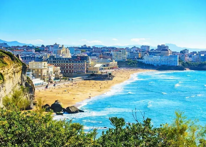 Superbe T2 Renove Avec Balcon Et Parking, A 150m De La Grande De - Fr-1-3-517 Daire *