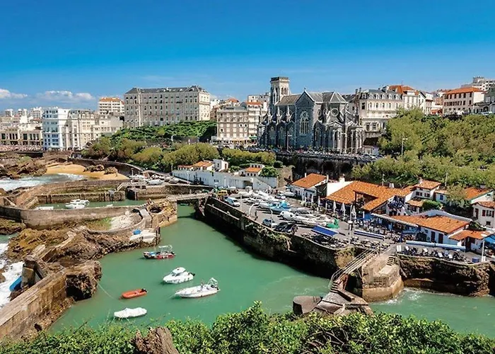 Superbe T2 Renove Avec Balcon Et Parking, A 150m De La Grande De - Fr-1-3-517 Lejlighed *